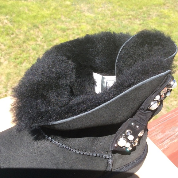 UGG MINI BAILEY BOW BRILLIANT - Picture 4 of 8